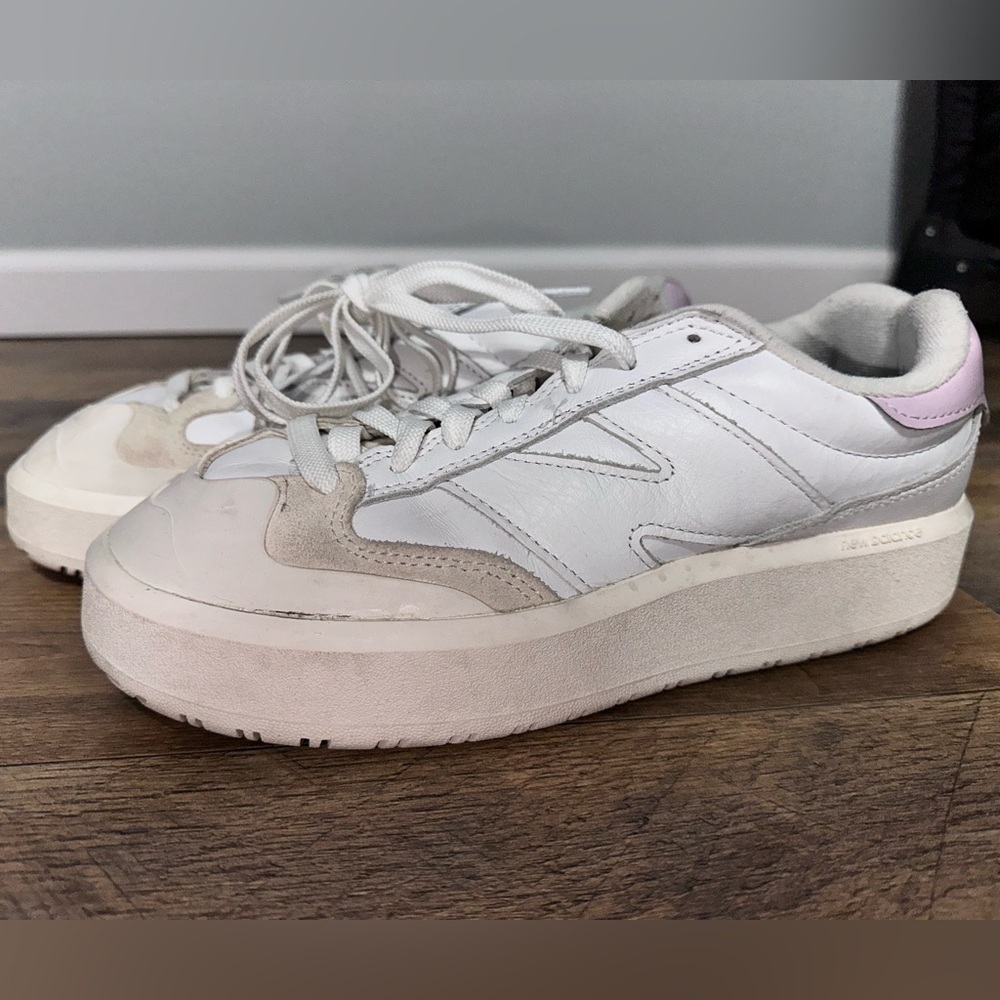 New Balance CT302 White Matte Pink Sneakers 9.5 Women's - Picture 3 of 7